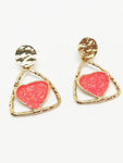 Boucles d'oreilles triangle coeur rose