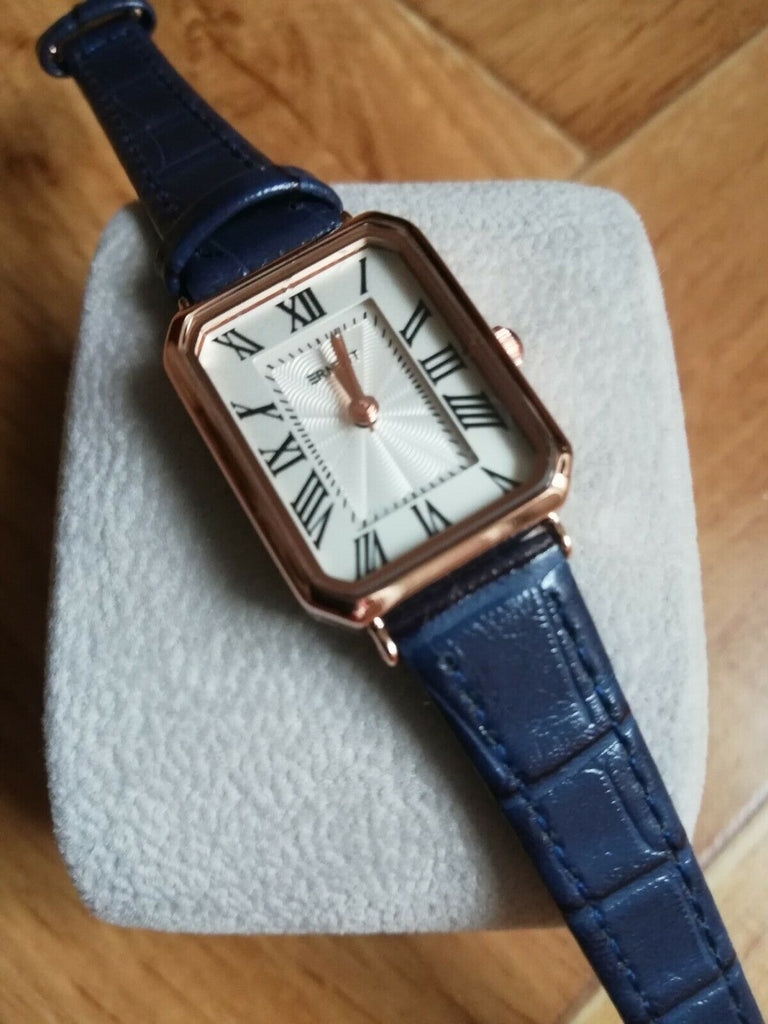 Montre unisexe bleu style matière pantalon jean's Montre unisexe bleu style matière pantalon jean's